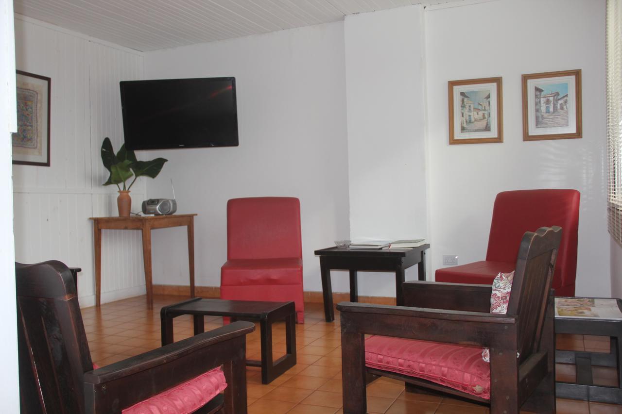 Gobernador Virasora Hotel Vuelta Del Ombu מראה חיצוני תמונה